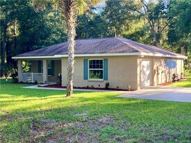 12297 W Marjoram Pl in Crystal River, FL - Building Photo