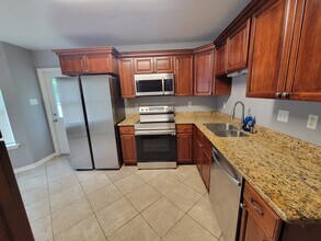 1317 Jasmine St in Mandeville, LA - Building Photo - Building Photo