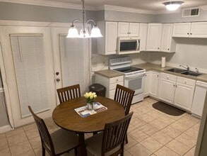 221 N Beltline Dr in Florence, SC - Building Photo - Building Photo