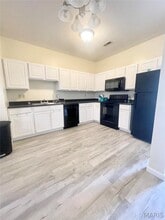 4057 Gentry Ln in Belleville, IL - Building Photo - Building Photo