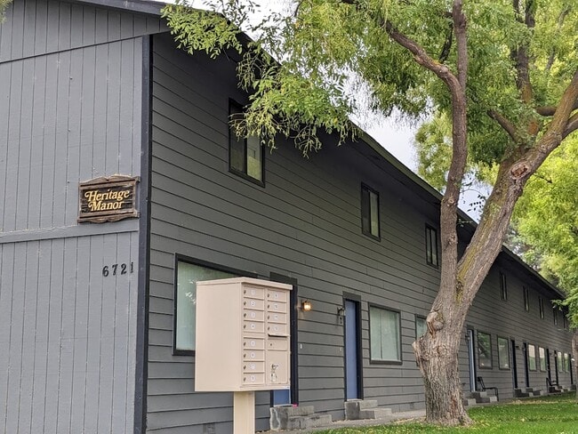 Heritage Manor Apartments