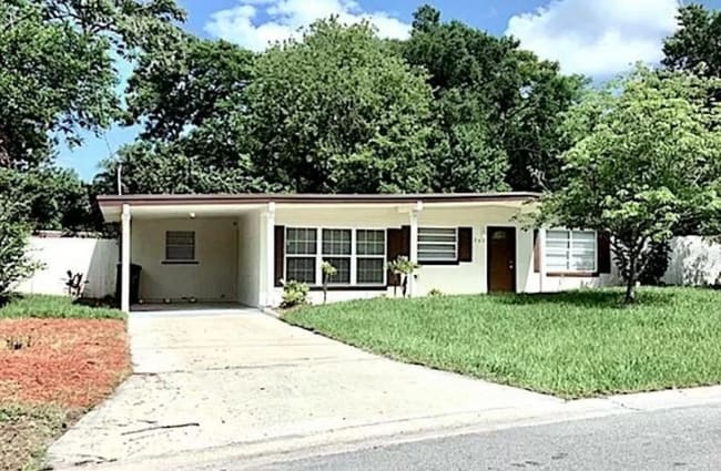 property at 702 Malcom Rd