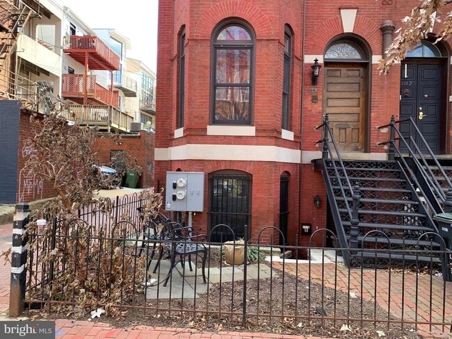 property at 1110 P St NW
