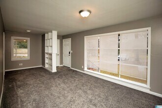 2215 1st Pl NW in Center Point, AL - Building Photo - Building Photo