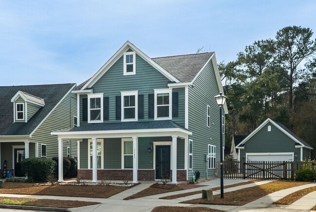 property at 3141 Moonlight Dr