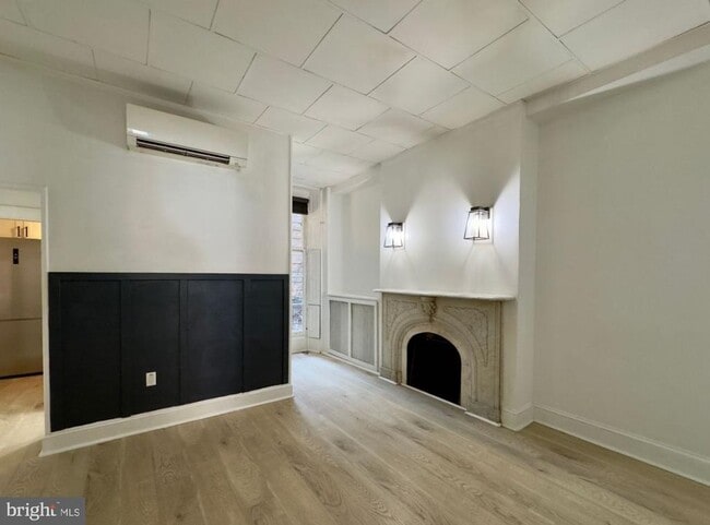 property at 840 Park Ave