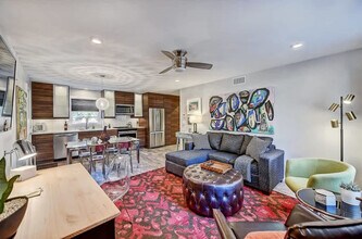 510 Queens Rd in Charlotte, NC - Foto de edificio - Building Photo