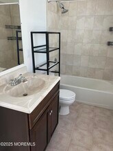 123 Main St in Matawan, NJ - Building Photo - Building Photo