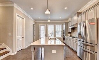 517 Headwind Wy in Alpharetta, GA - Building Photo - Building Photo