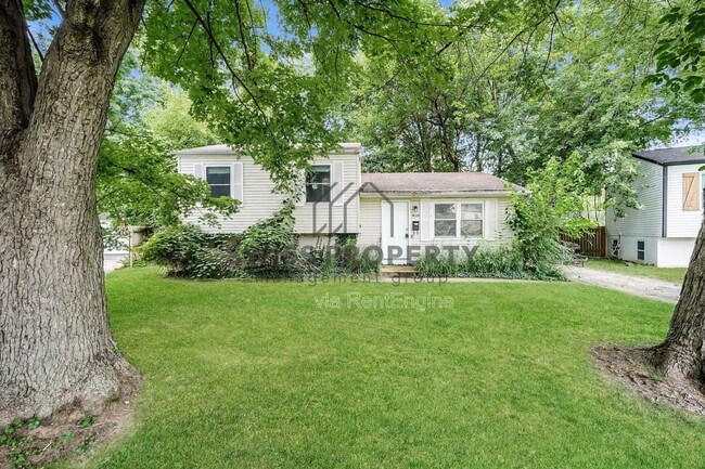 property at 5422 Everson Rd N