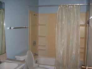 10309 W Monterosa Dr in Sun City, AZ - Foto de edificio - Building Photo