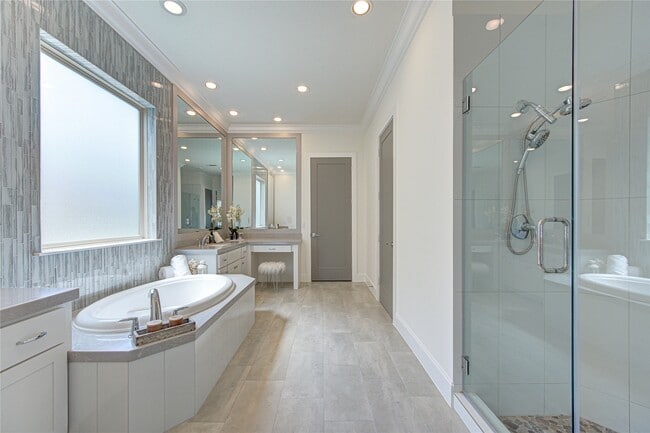 13703 Northwood Meadow Cir