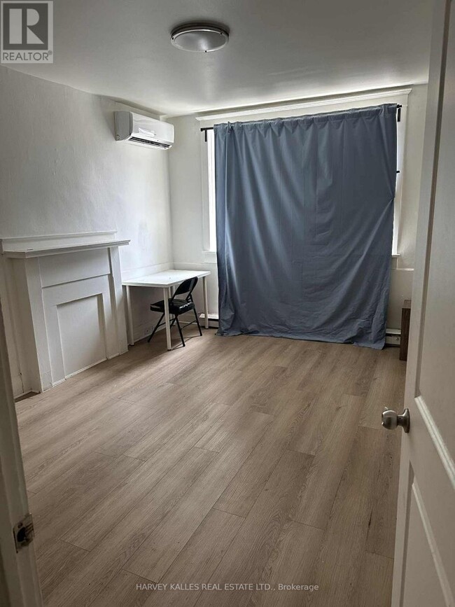 property at 1065-1065 Bathurst St