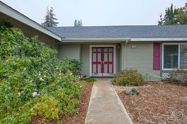 property at 33338 Mento Ave