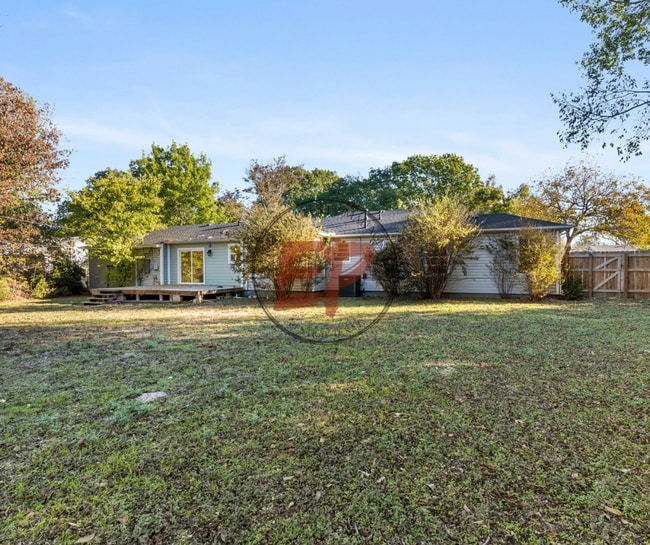 property at 3212 N 32nd St