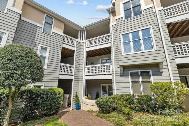 226 Queens Rd in Charlotte, NC - Building Photo - Building Photo