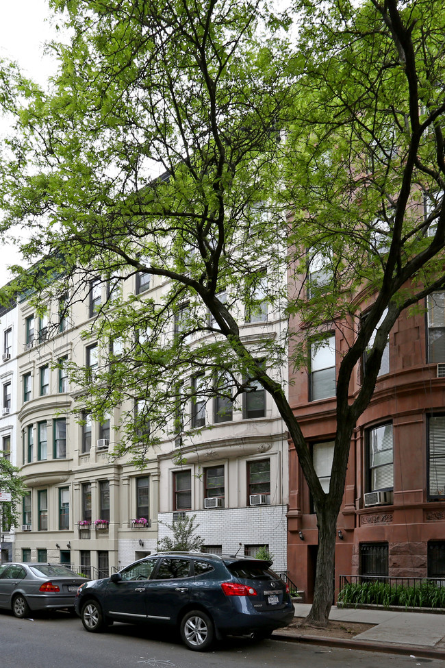 113 W 75th St in New York, NY - Foto de edificio - Building Photo