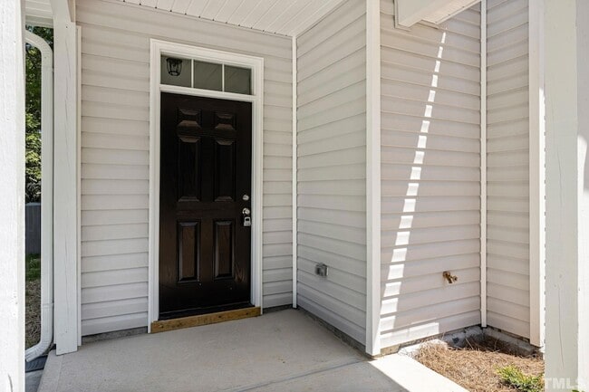 335 E Pine Ave, Unit 0915 in Wake Forest, NC - Building Photo - Building Photo