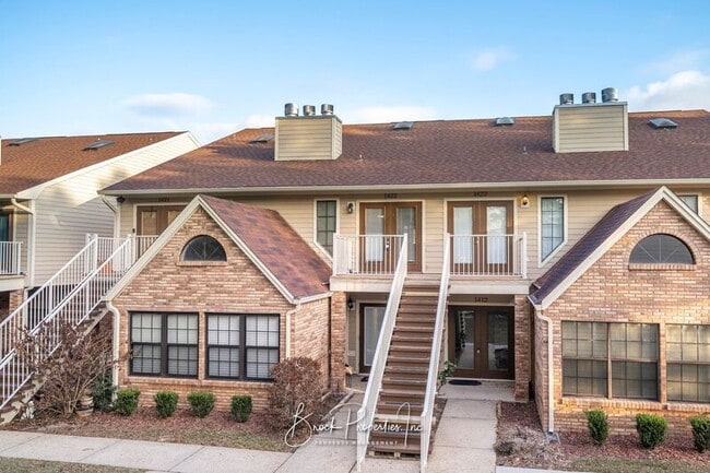 property at 5001 Grande Dr