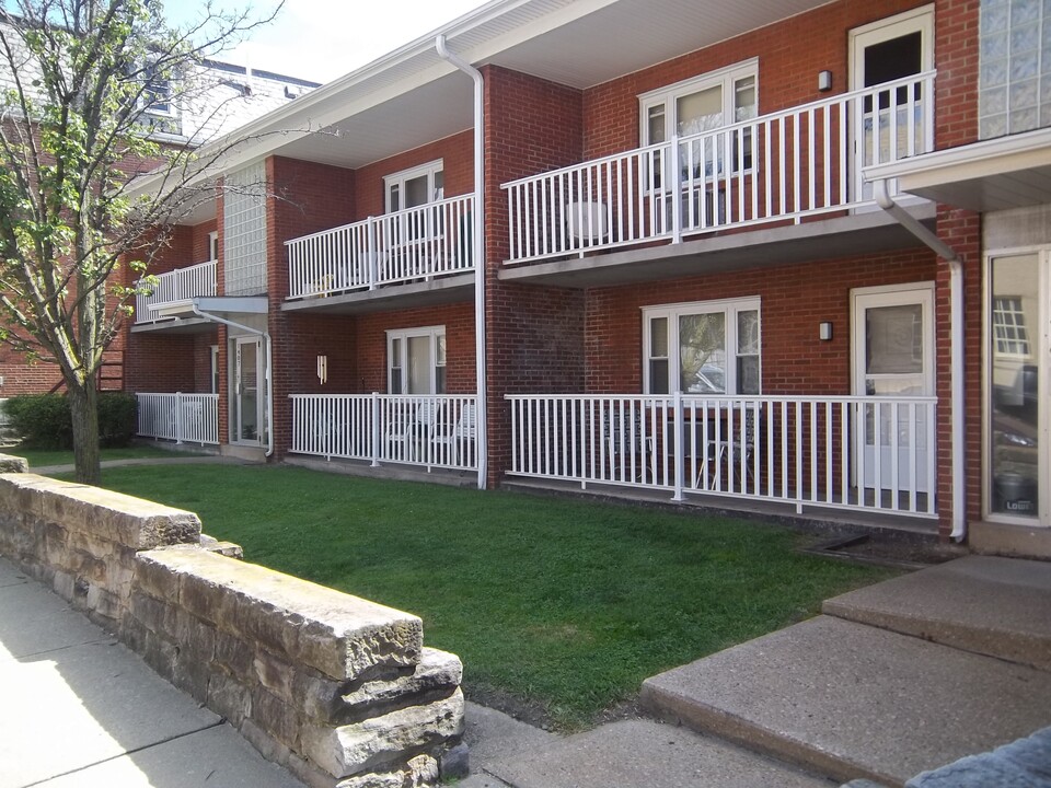 Latrobe Apartments in Latrobe, PA - Building Photo