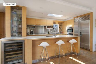 25 Rehan Ave in Montauk, NY - Building Photo - Building Photo