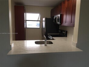 14935 SW 104th St in Miami, FL - Building Photo - Building Photo