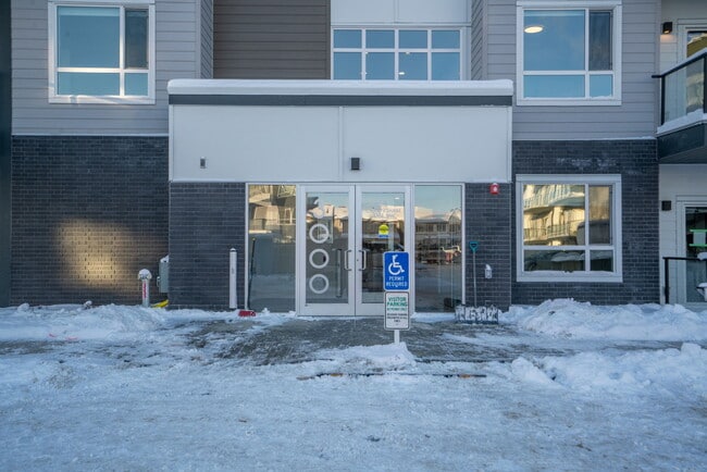 property at 33-3433 Carringham Gate NW