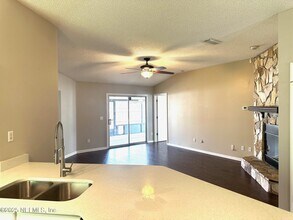 229 Nadia Michelle Ct N in Jacksonville, FL - Building Photo - Building Photo