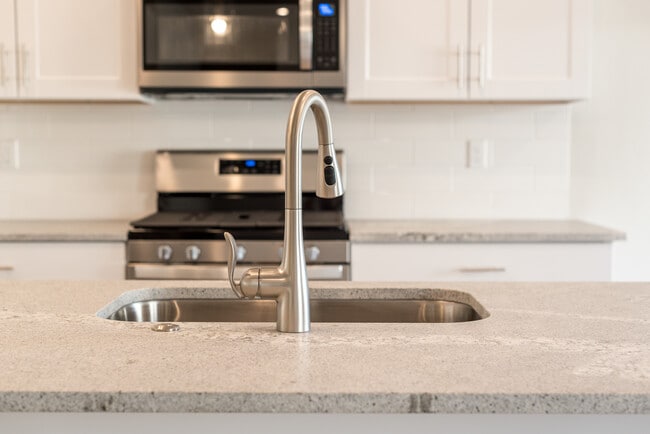 304 Johnson Rd in Fruitland, ID - Building Photo - Building Photo