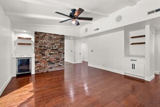 1833 Pitcairn Dr in Costa Mesa, CA - Building Photo - Building Photo