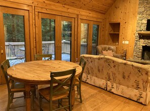 244 Eastman Mountain Rd in Tiger, GA - Building Photo - Building Photo