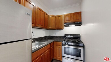 5522 Sierra Vista Ave in Los Angeles, CA - Building Photo - Building Photo