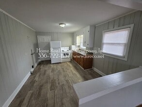 2418 Newark St in Winston-Salem, NC - Building Photo - Building Photo