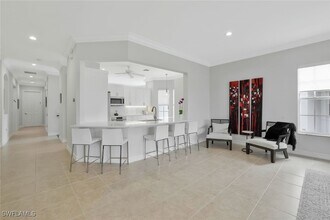 5030 Blauvelt Way in Naples, FL - Building Photo - Building Photo