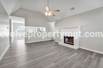 1664 Raybrad Dr in Memphis, TN - Building Photo - Building Photo