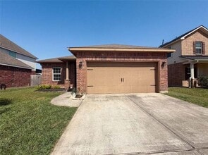 1038 Cash St in Alvin, TX - Building Photo - Building Photo