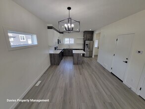 17931-17960 60 St NW in Edmonton, AB - Building Photo - Building Photo