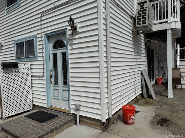 property at 42 Old East Neck Rd