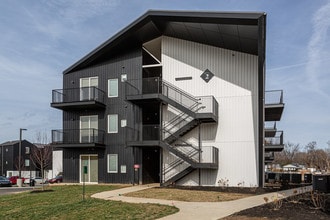 Muse Bowling Green in Bowling Green, KY - Foto de edificio - Building Photo
