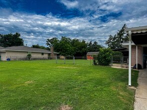 2700 SW 85th St in Oklahoma City, OK - Building Photo - Building Photo