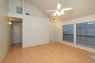 4721 Wineberry Dr in Fort Worth, TX - Building Photo - Building Photo