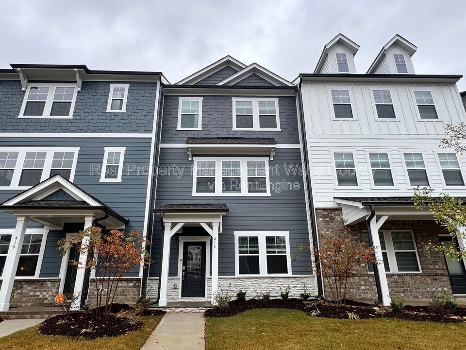 416 Rowe Wy in Knightdale, NC - Building Photo