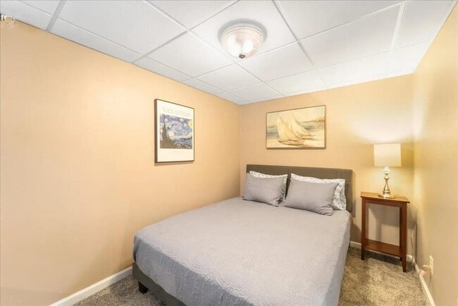 1318 14th Ave, Unit 1 in Eldora, IA - Foto de edificio - Building Photo