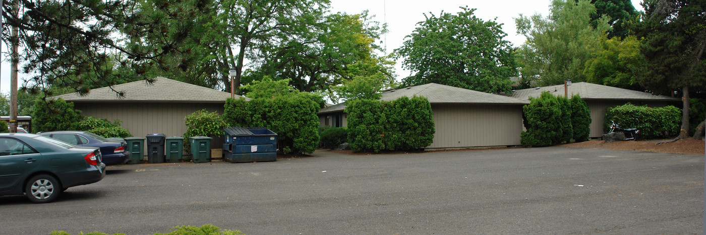 Ironwood Apartments in Corvallis, OR - Building Photo