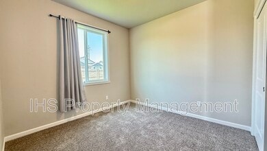 8412 Ballard Lp in West Richland, WA - Building Photo - Building Photo
