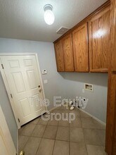 2409 N Linda Vista St in Visalia, CA - Building Photo - Building Photo