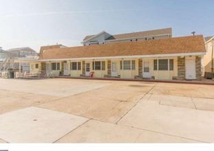 133 E Leaming Ave in Wildwood, NJ - Building Photo - Building Photo