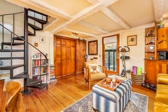 14 Nicholson Hill Rd in Marblehead, MA - Building Photo - Building Photo