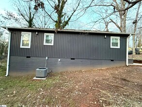 113 Prancer Ave in Greenville, SC - Building Photo - Building Photo
