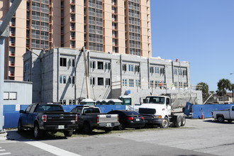 Pablo Towers in Jacksonville Beach, FL - Building Photo - Building Photo